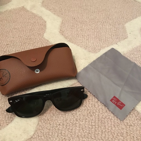 Ray ban sunglasses 🕶 - Picture 1 of 8